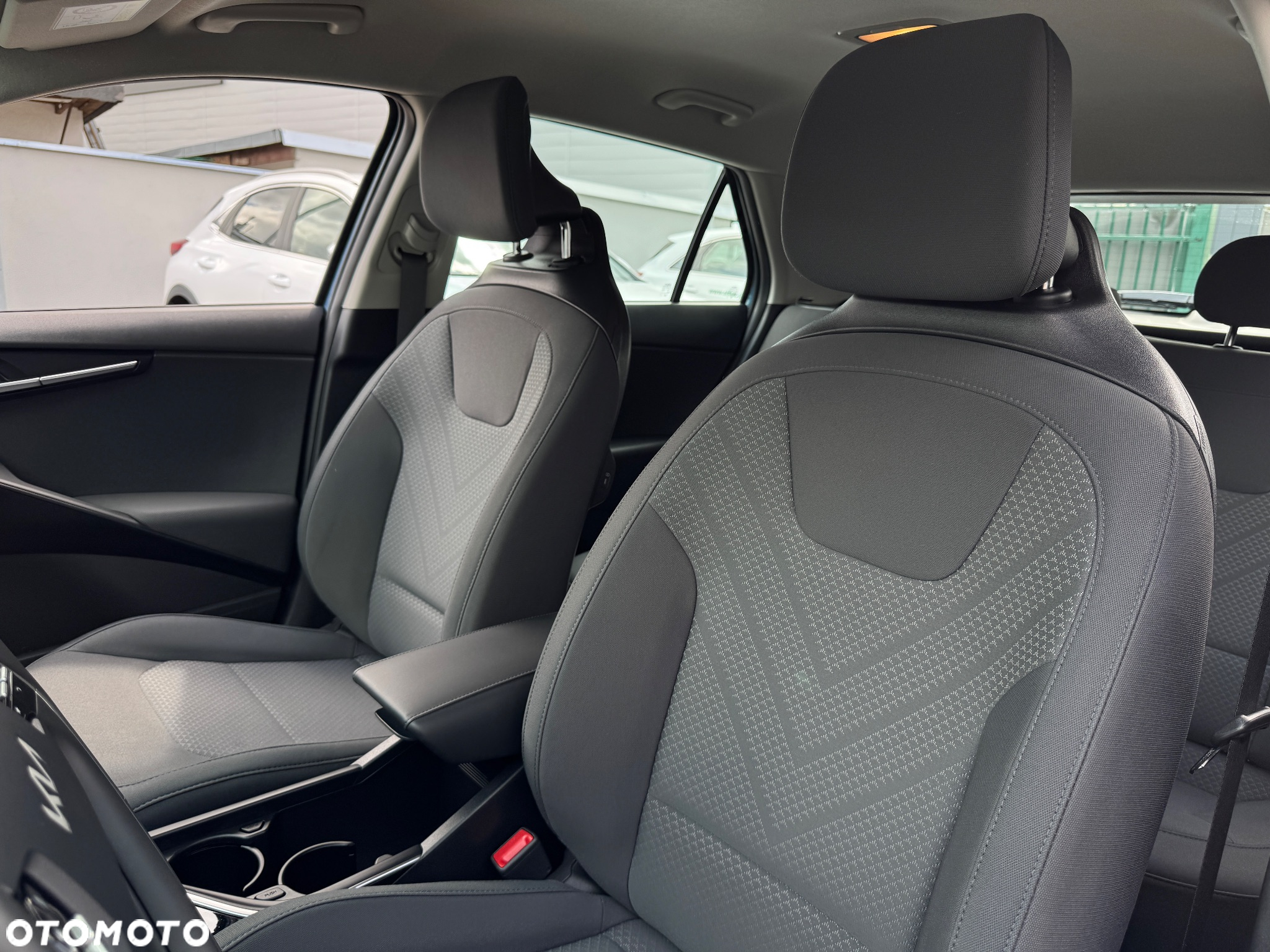 Kia Niro - 10