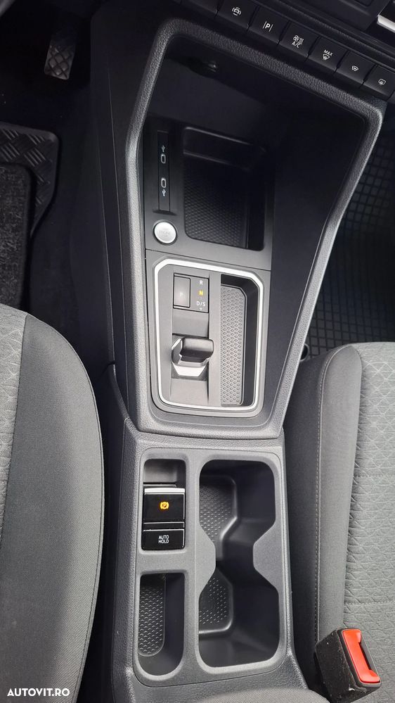 Ford Tourneo Connect 2.0L EcoBlue SWB Titanium - 10