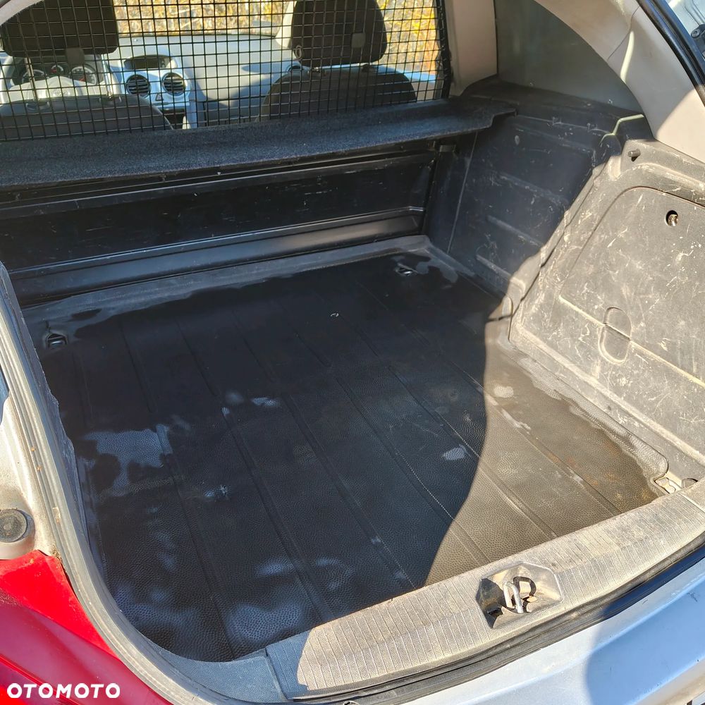 Opel Corsa - 4