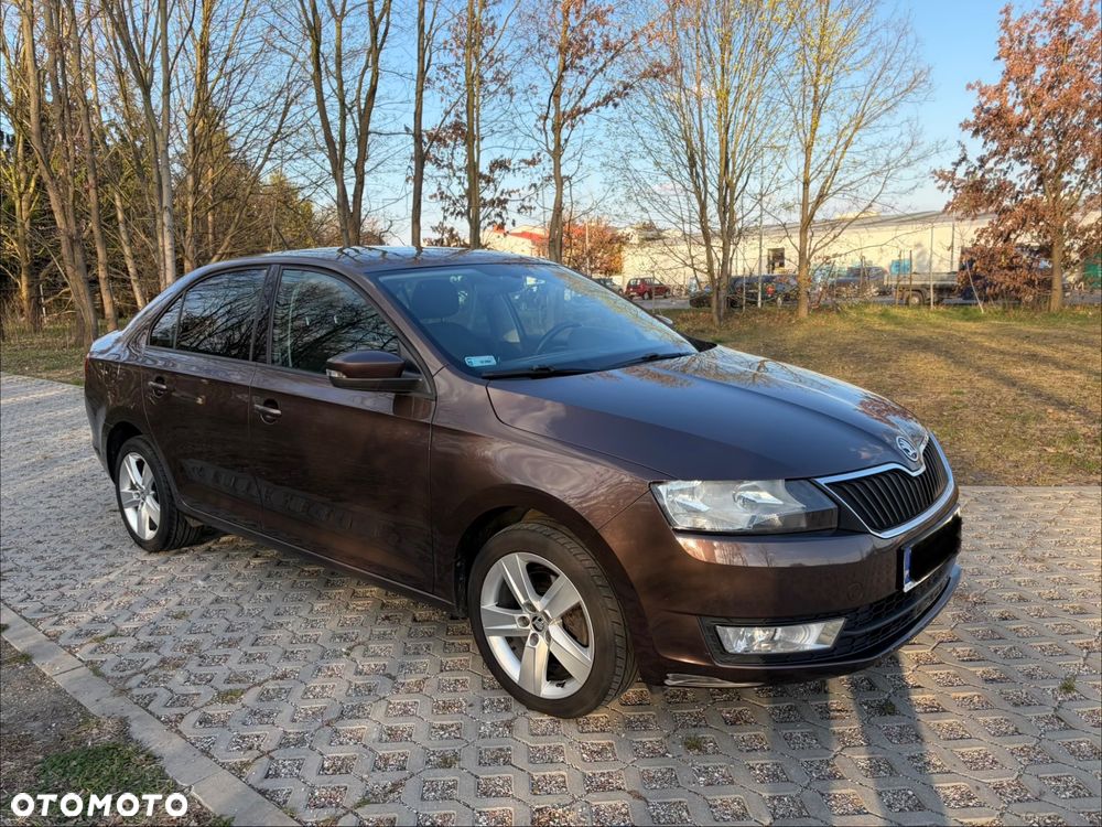Skoda RAPID 1.2 TSI Ambition - 33