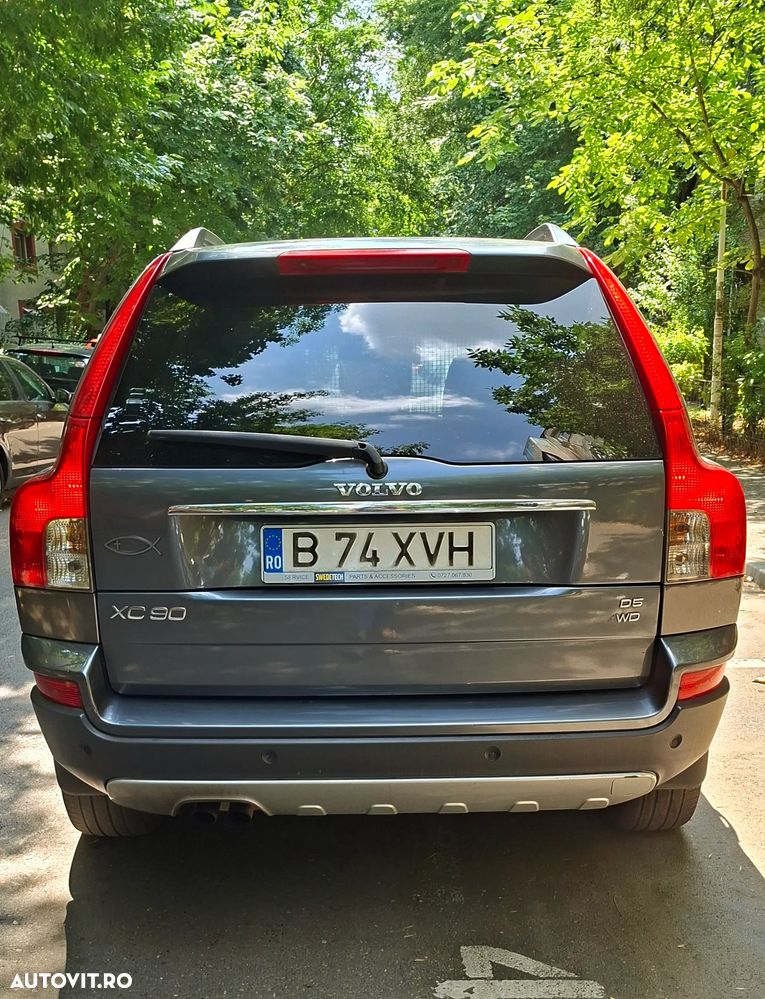 Volvo XC 90 D5 Momentum - 7