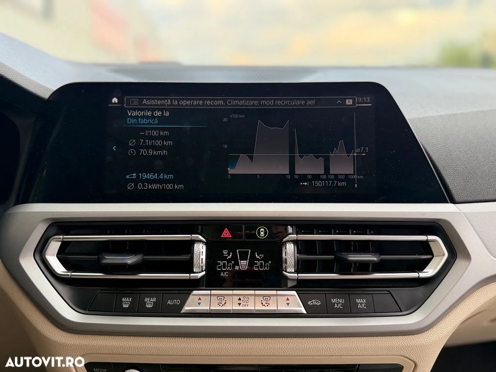 BMW Seria 3 330e Aut. Advantage - 35