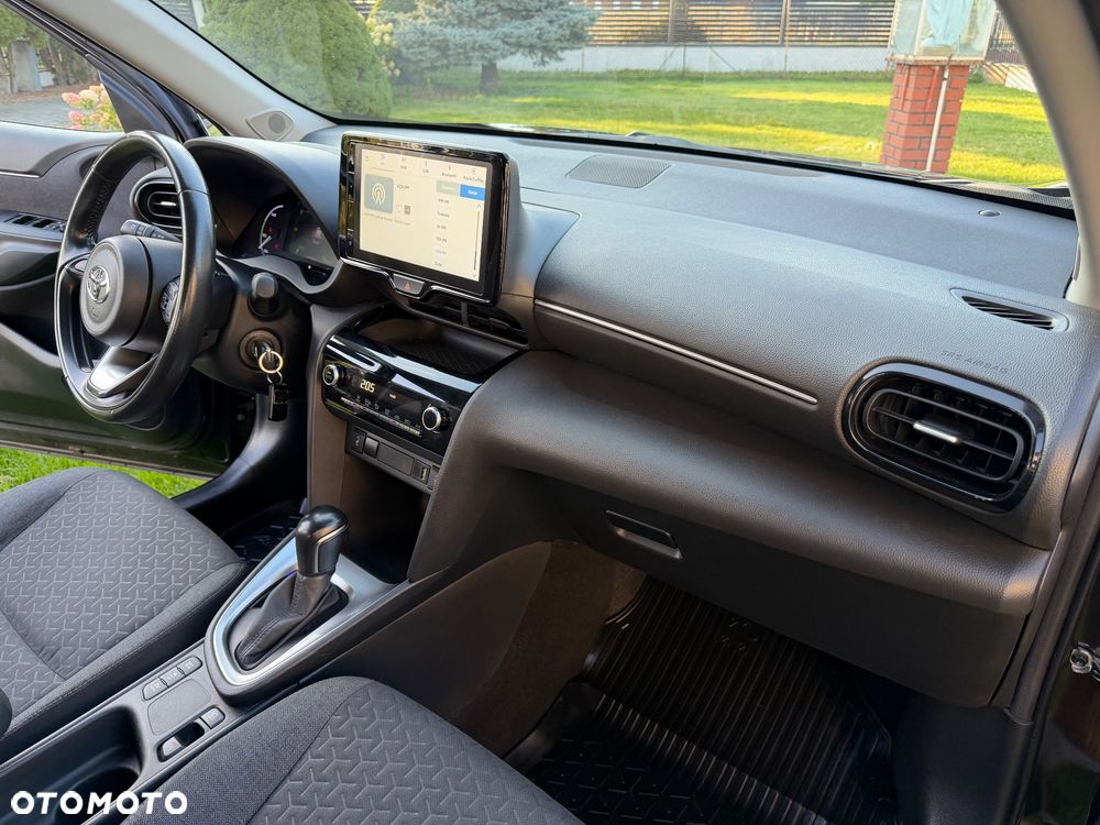Toyota Yaris Cross Hybrid 1.5 Comfort - 28