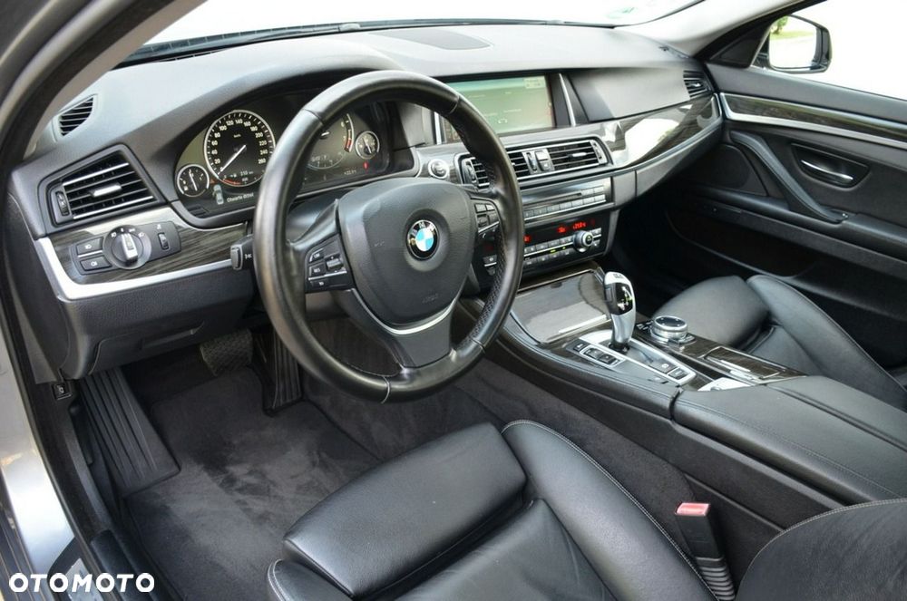 BMW Seria 5 - 24