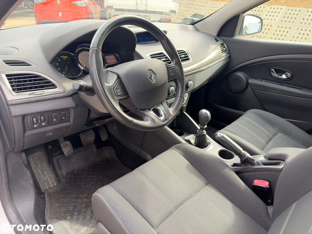 Renault Megane - 9