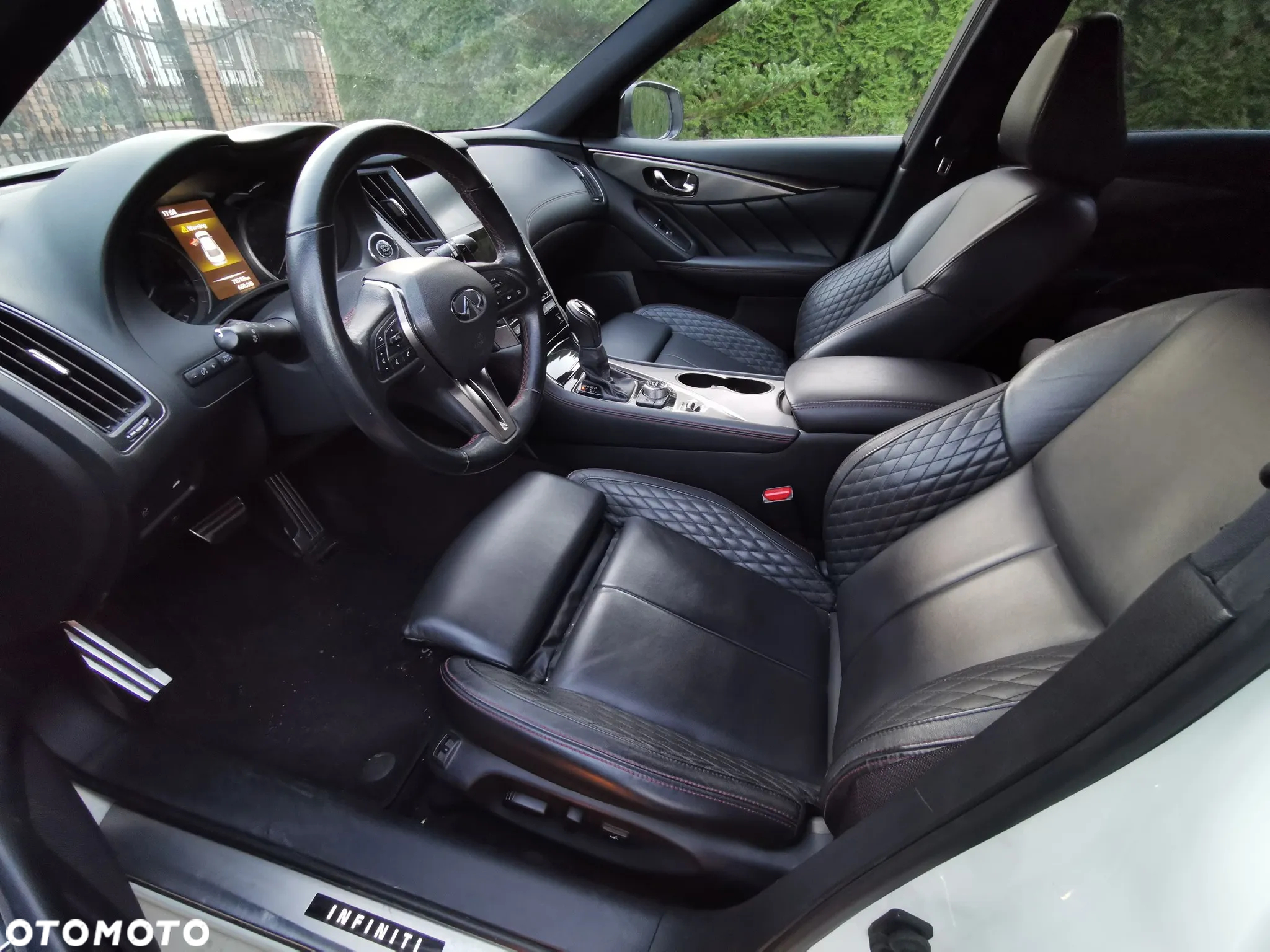 Infiniti Q50 Q50S 3.0t Sport - 10