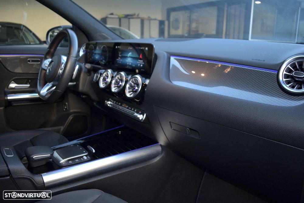 Mercedes-Benz GLA 250 e AMG Line - 23