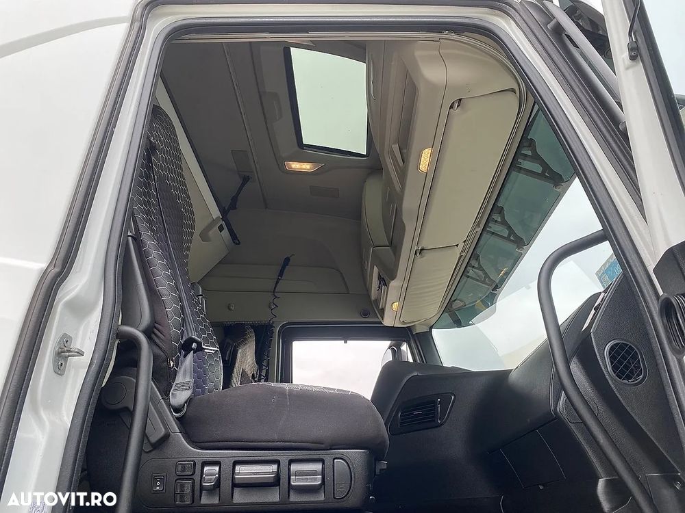 Iveco S-Way 480 - 33