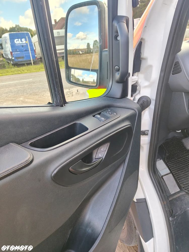 Mercedes-Benz SPRINTER - 6
