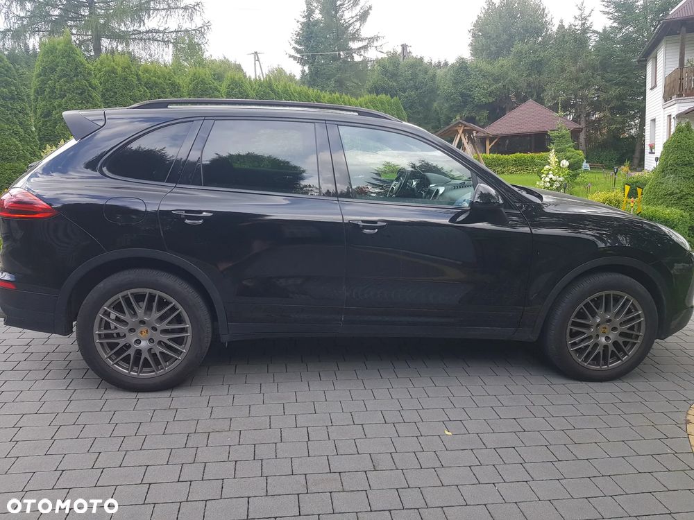 Porsche Cayenne Standard - 8