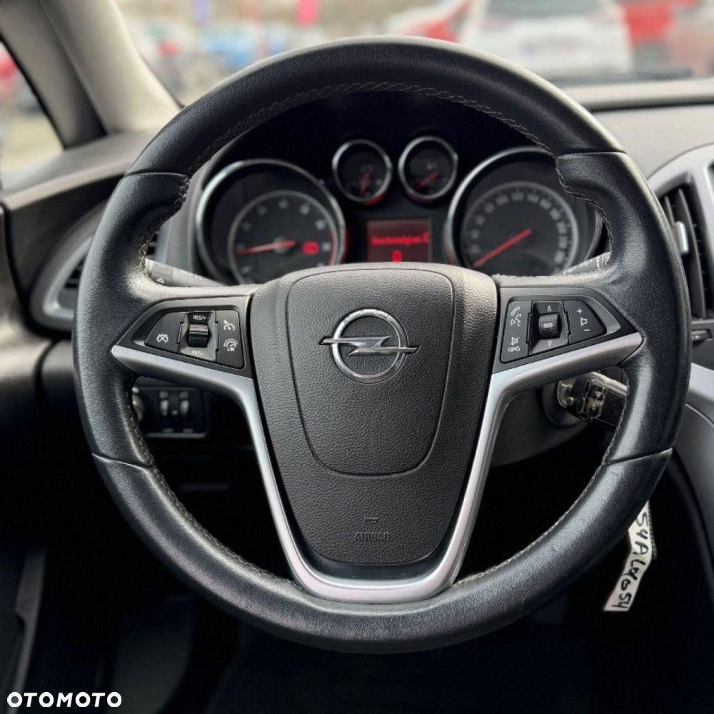Opel Astra - 25