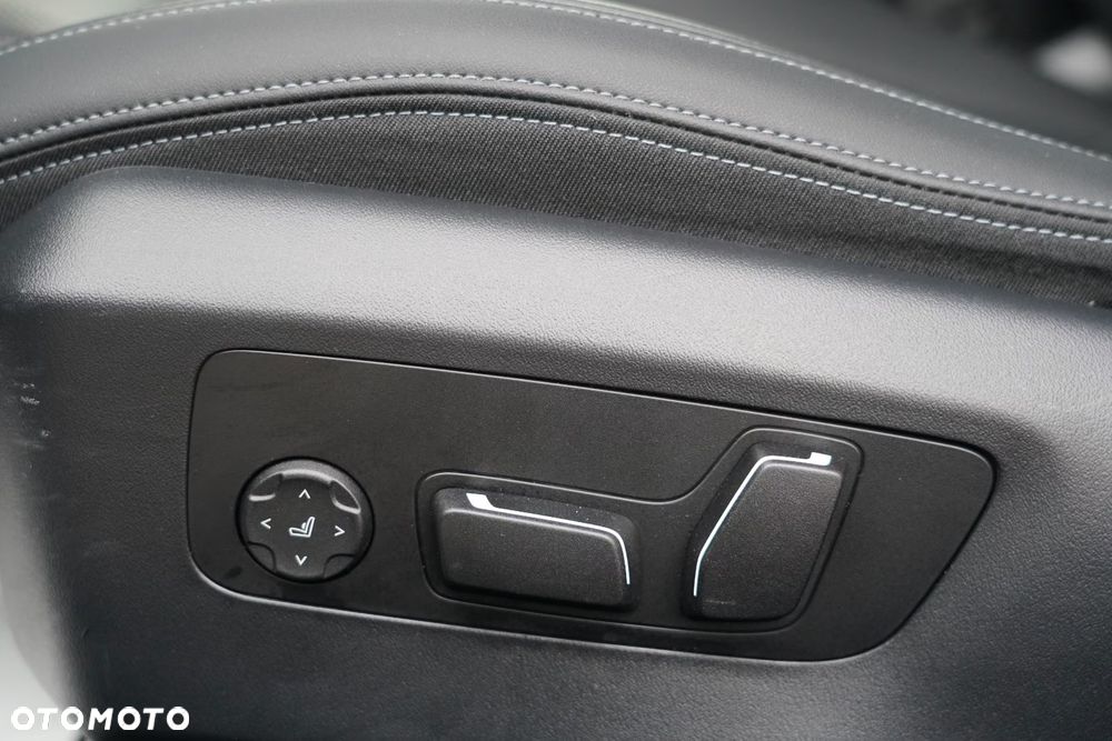 BMW Seria 5 - 38