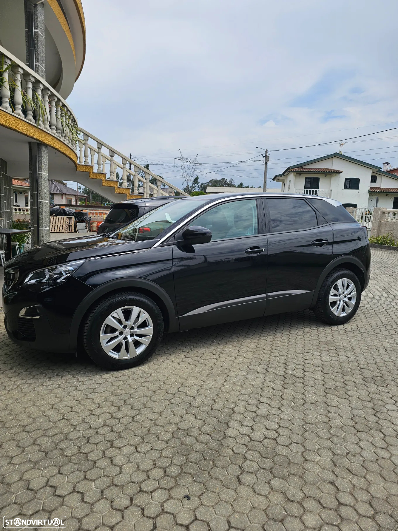 Peugeot 3008 BlueHDi 130 Stop & Start EAT8 Active Business-Pack - 3