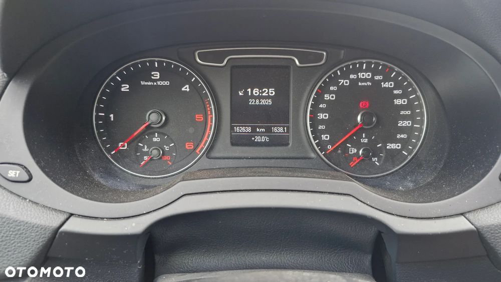 Audi Q3 2.0 TDI Quattro S tronic - 30