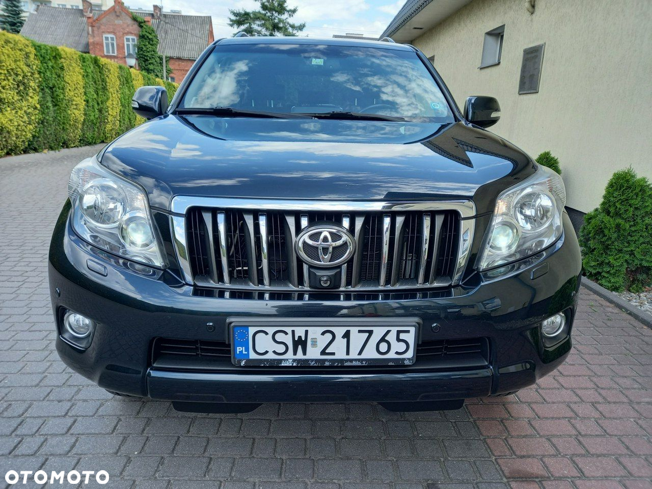 Toyota Land Cruiser - 15
