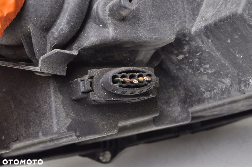 MERCEDES KLASA B W245 LAMPA PRAWA PRZEDNIA PRAWY PRZÓD - 7