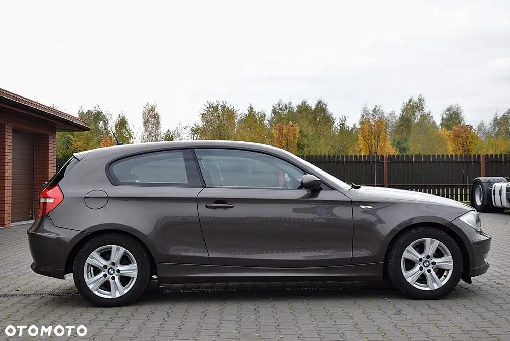 BMW Seria 1 116i - 9