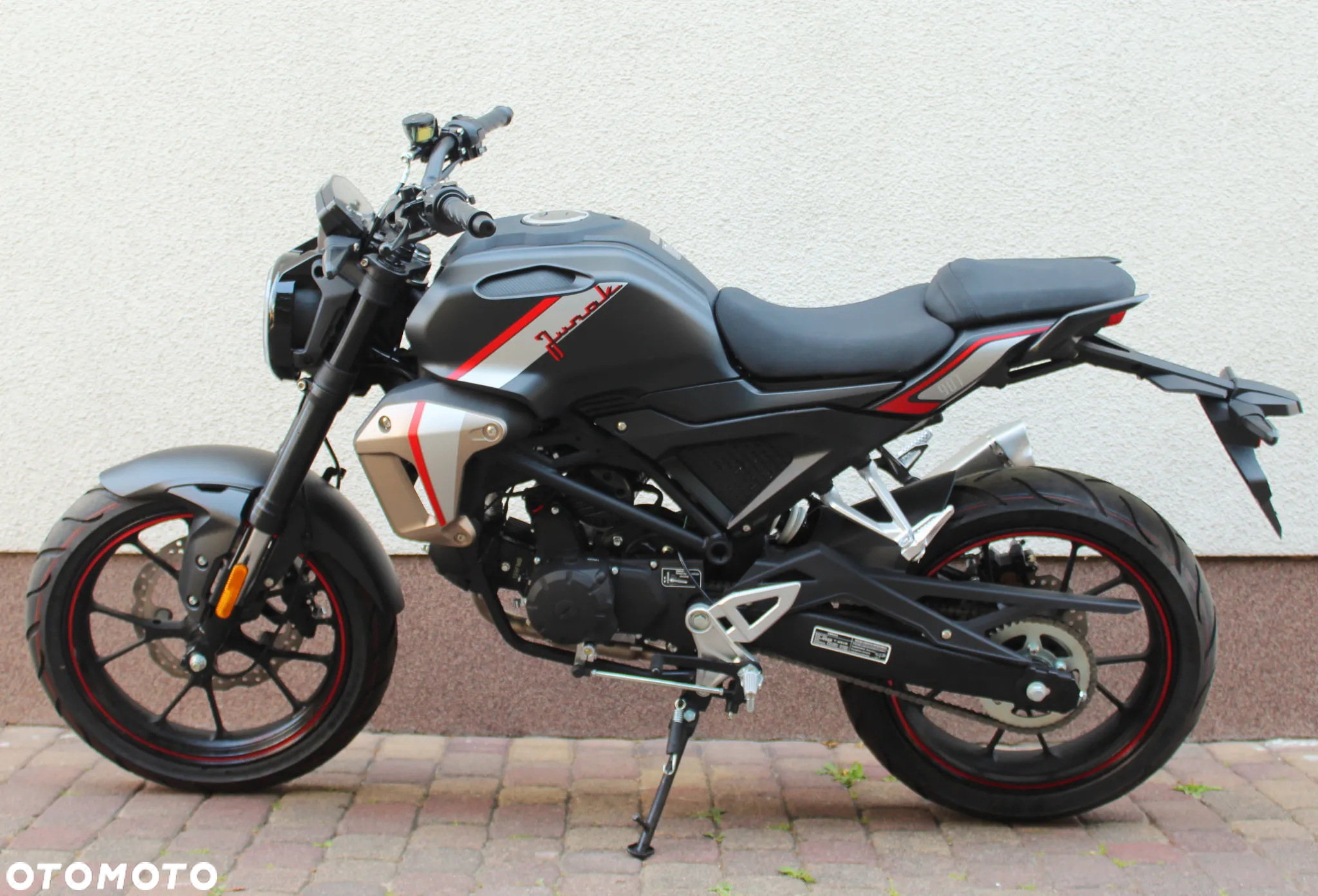 Junak 907 - 9
