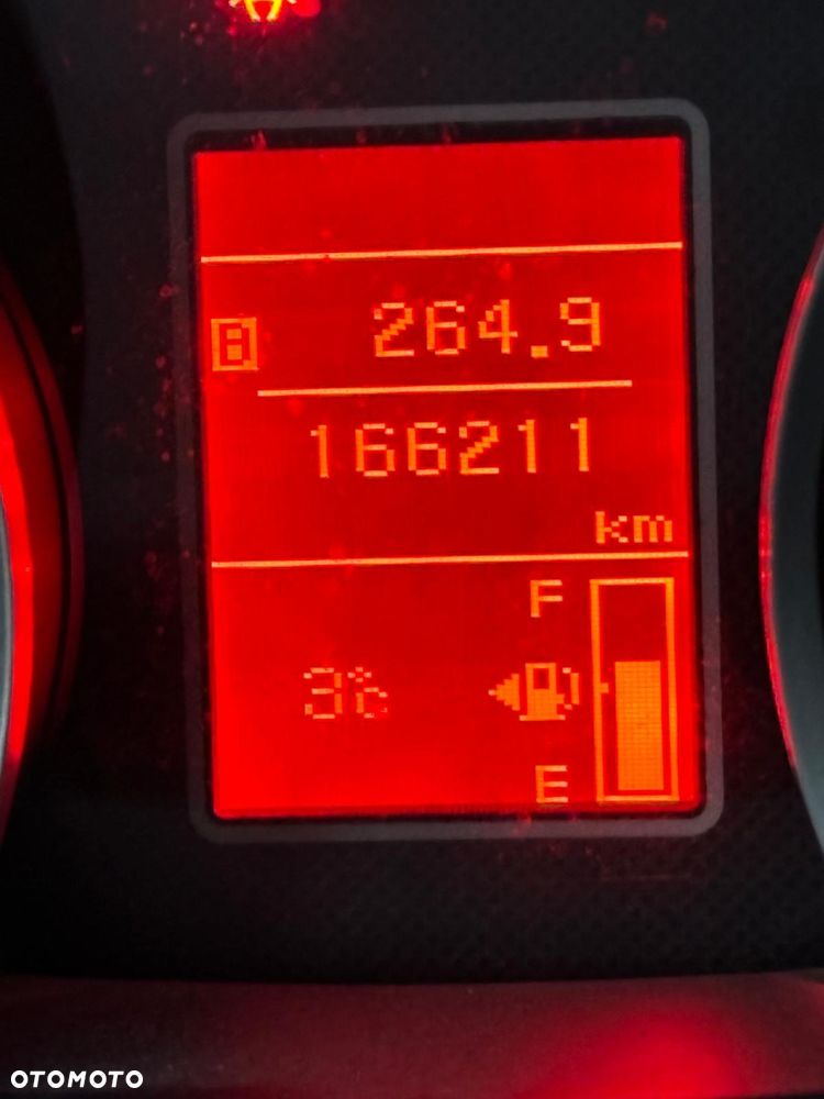 Mitsubishi Lancer - 10