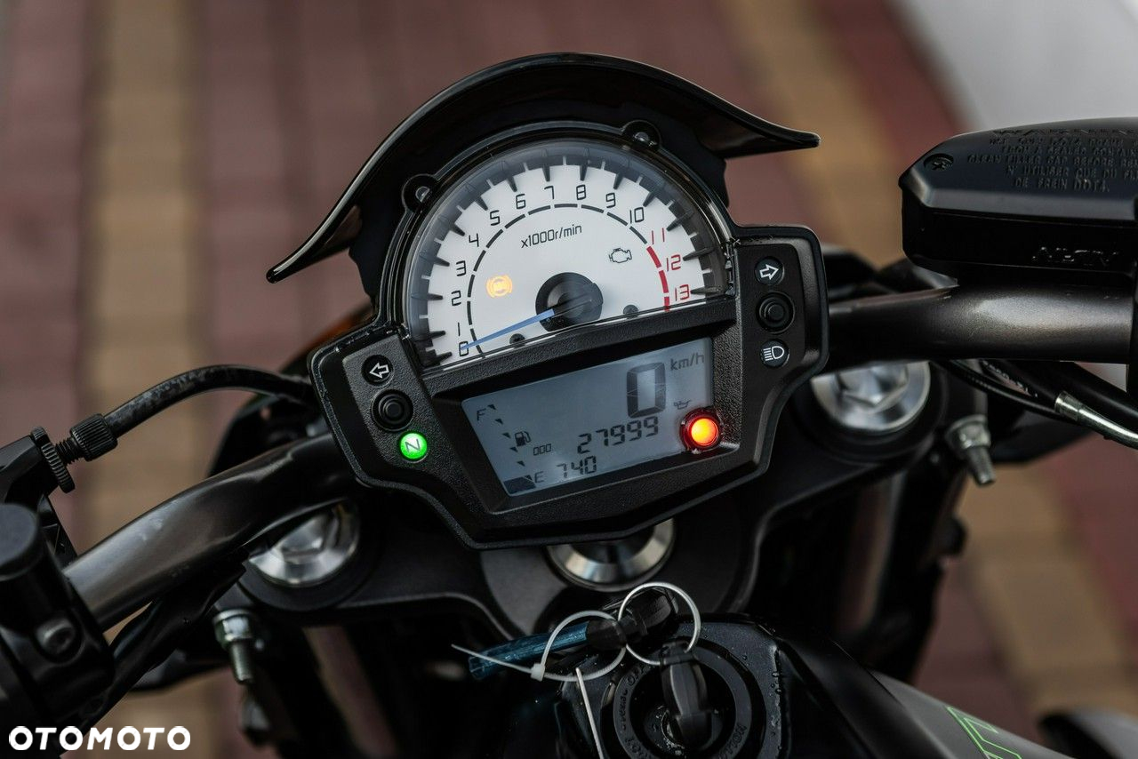 Kawasaki ER - 9
