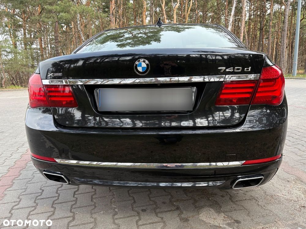 BMW Seria 7 740d xDrive - 5