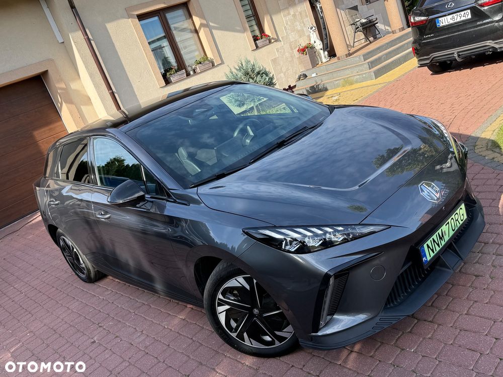 MG 4 Luxury 64 kWh - 26