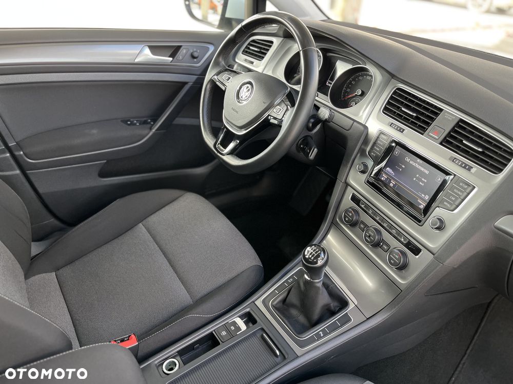 Volkswagen Golf 1.4 TSI BlueMotion Technology Comfortline - 28