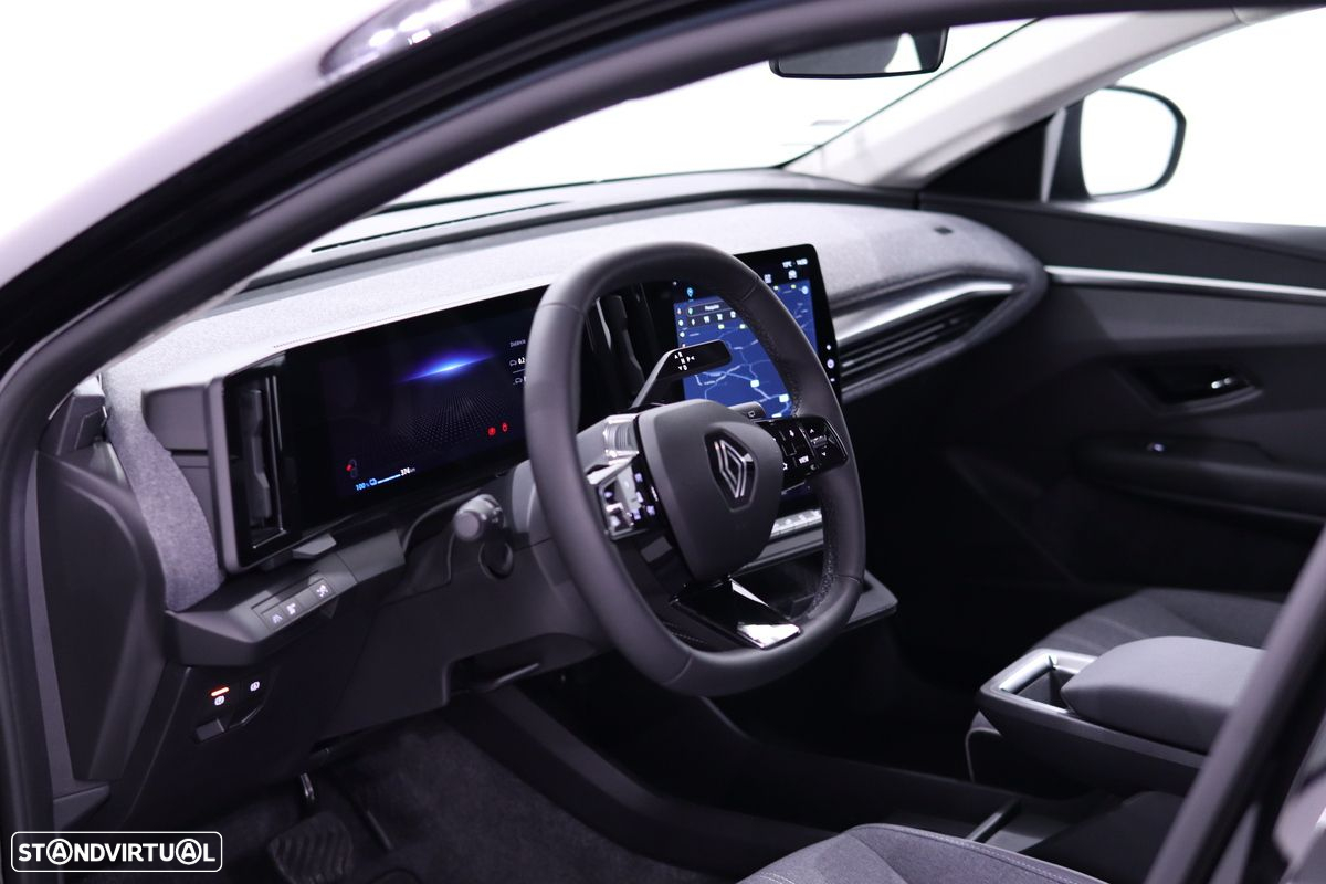 Renault Mégane E-Tech - 15