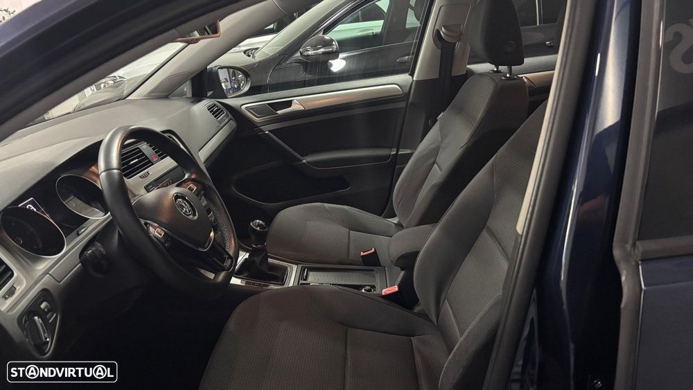 VW Golf Variant 1.6 TDi Confortline - 5