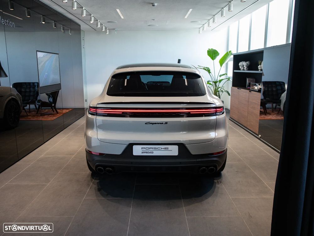 Porsche Cayenne Coupé S E-Hybrid - 11