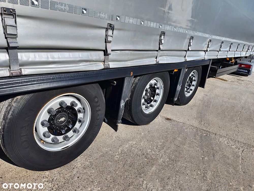 Schmitz Cargobull SCB 385/55R19,5 - 17