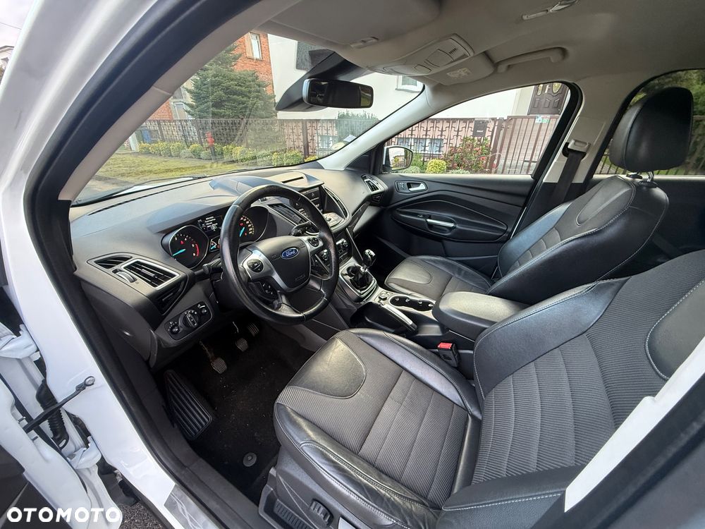 Ford Kuga 2.0 TDCi FWD Titanium - 19