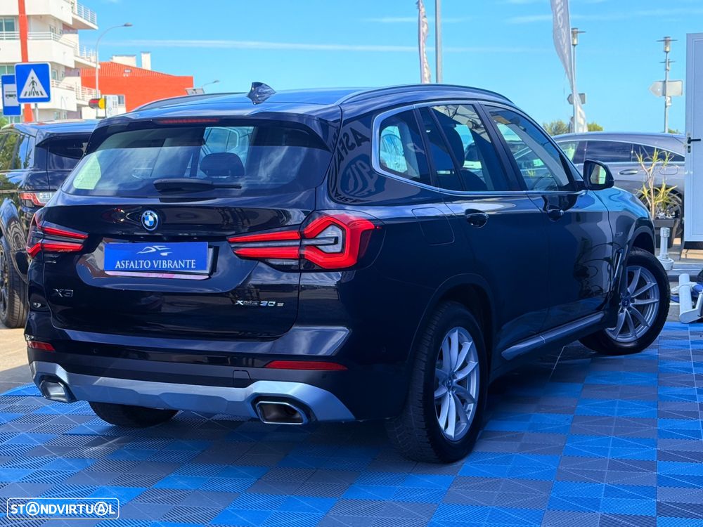 BMW X3 xDrive30e Aut. Luxury Line - 2
