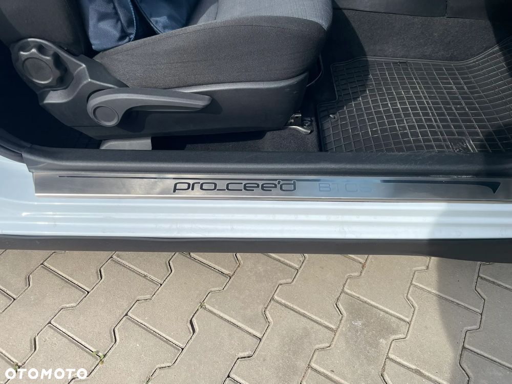 Kia ProCeed Pro_cee'd 1.6 Crdi Comfort - 22