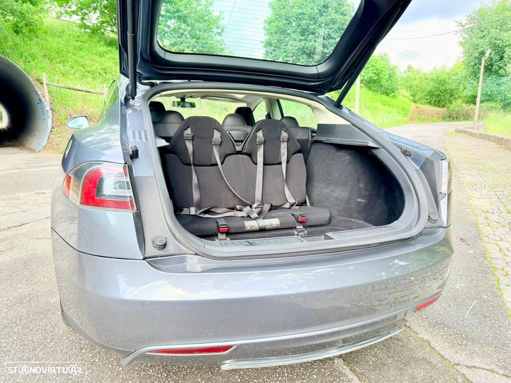 Tesla Model S 85 Perfomance - 9