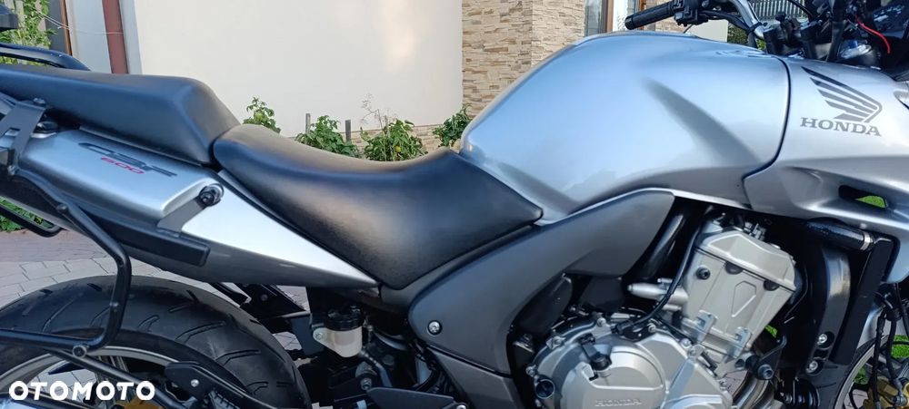 Honda CBF - 24