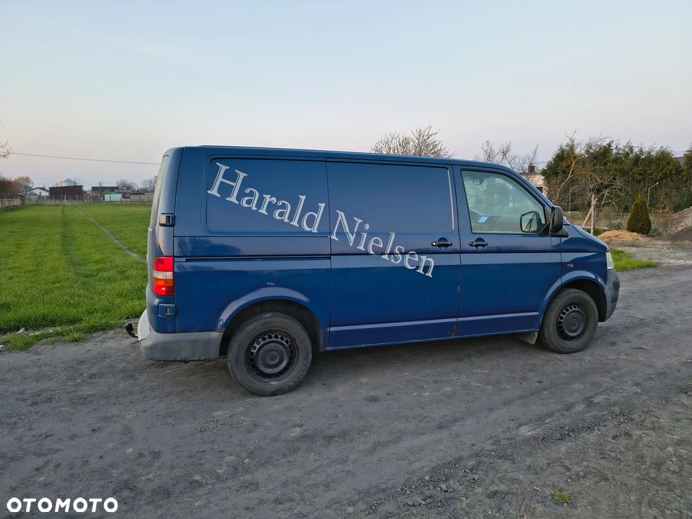 Volkswagen Transporter - 5