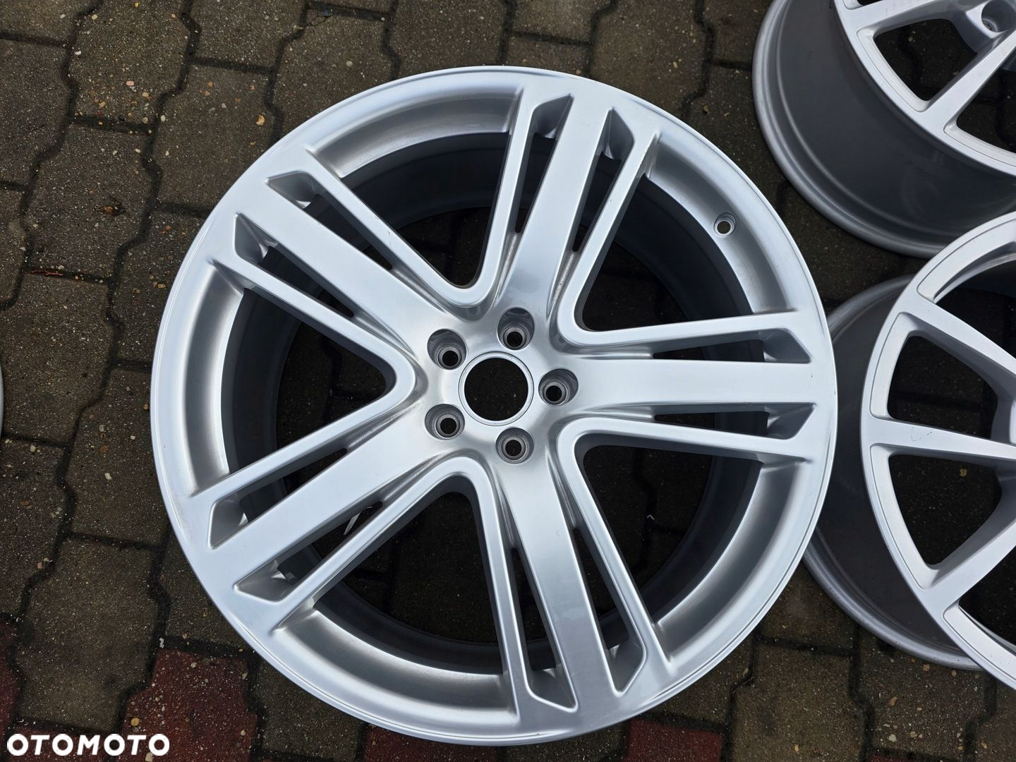 AUDI A8 S8 D4 21" ET35 " 4H0601025AR 5X112 9J 1X - 2