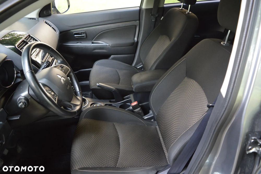 Mitsubishi ASX 1.8 DID Instyle 4WD AS&G - 21