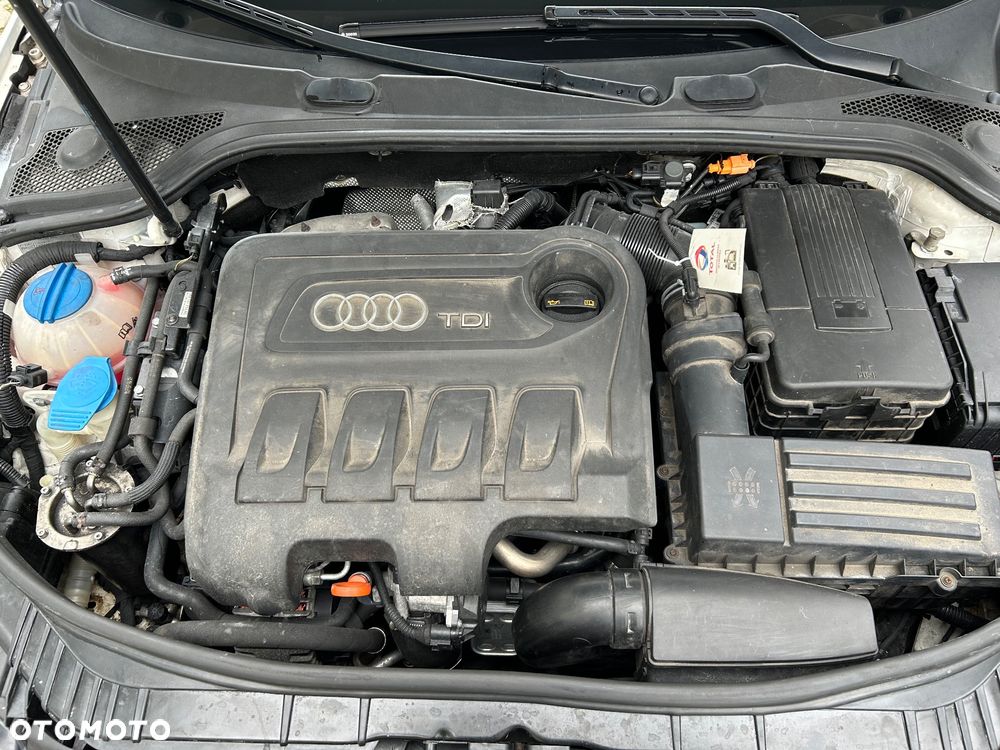 Audi A3 Sportback 2.0 TDI DPF S line Sportpaket - 30