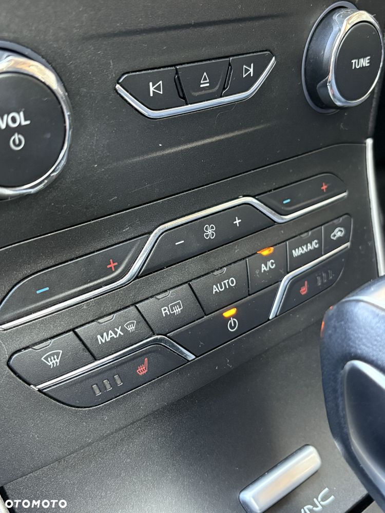 Ford Edge - 27