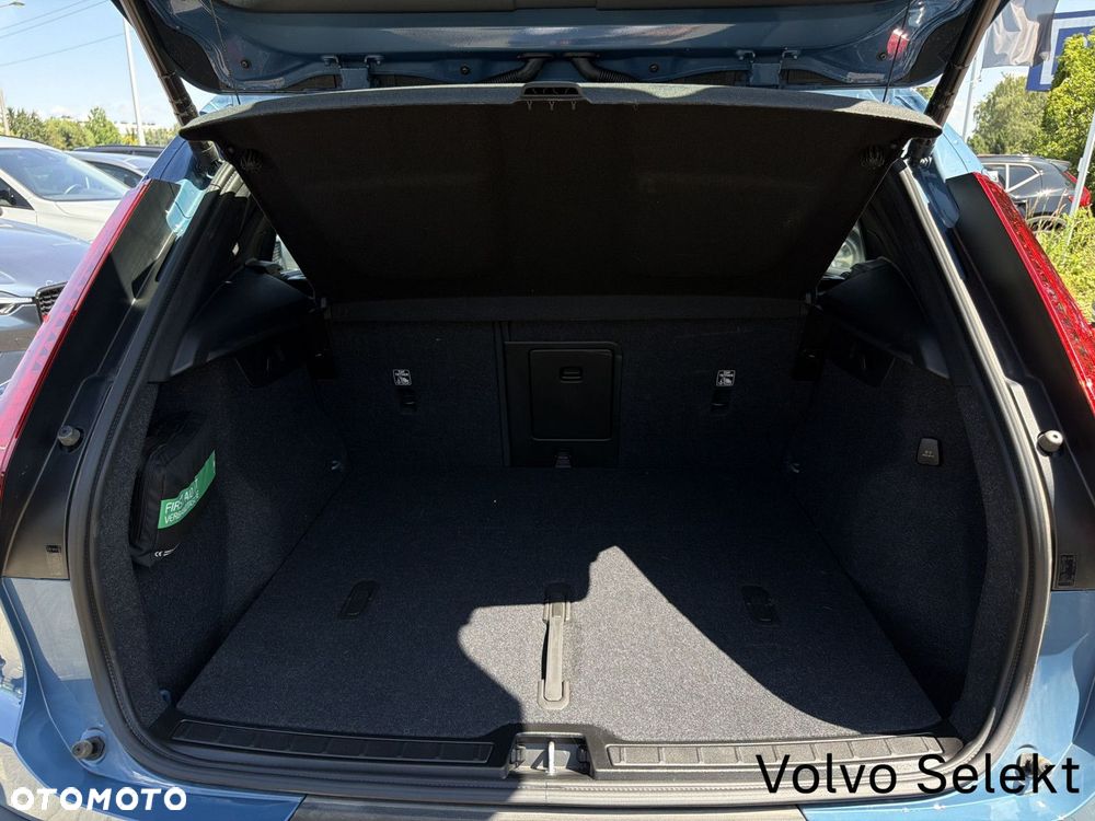 Volvo XC 40 - 28