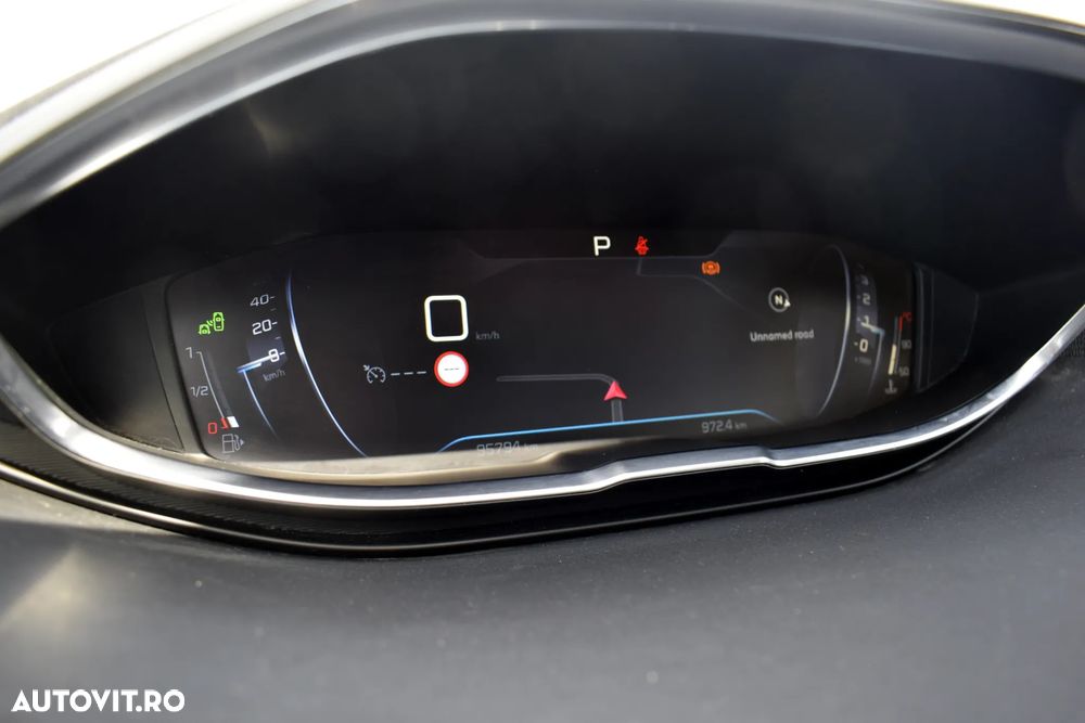 Peugeot 3008 PureTech 130 Stop & Start EAT6 Allure - 31