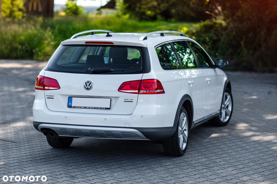 Volkswagen Passat Alltrack 2.0 TDI 4Mot - 13