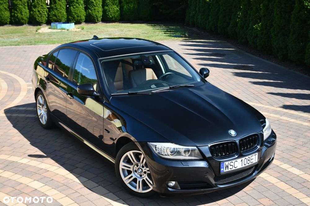 BMW Seria 3 320i - 15