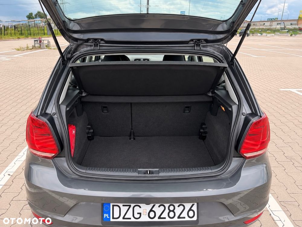 Volkswagen Polo 1.4 TDI BMT Comfortline - 14