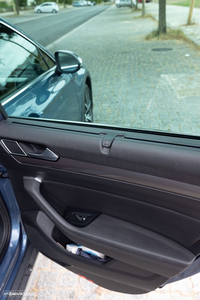 VW Passat Alltrack 2.0 TDI DSG - 9