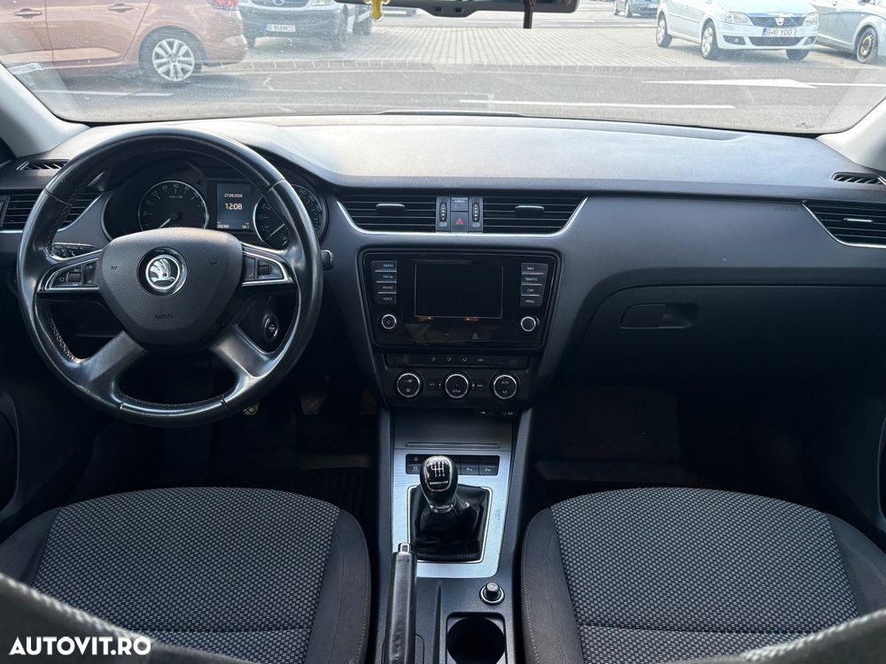 Skoda Octavia 1.6 TDI GREENLINE - 6