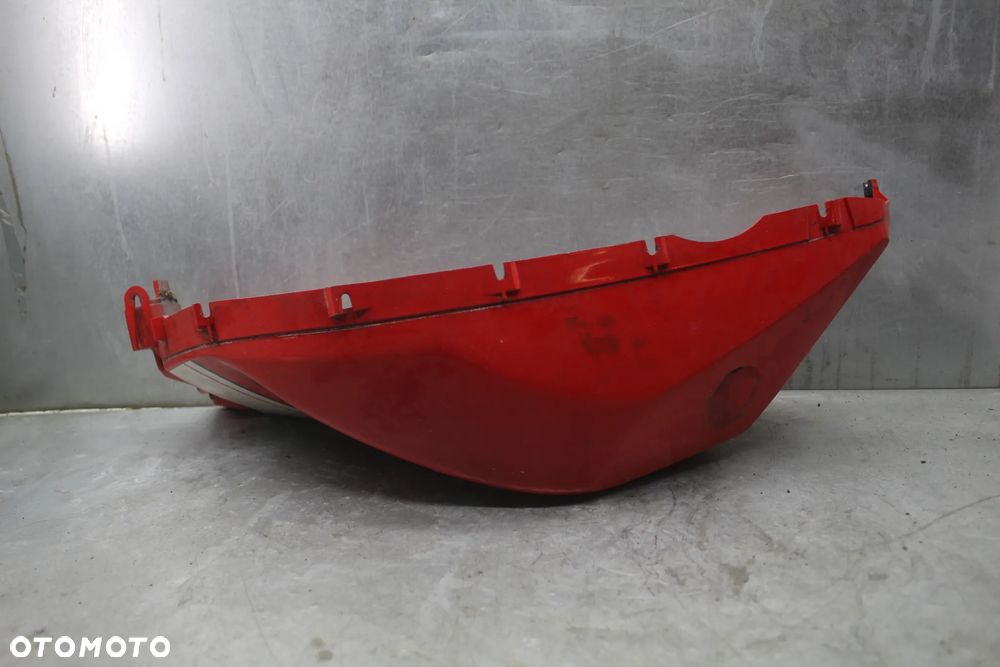Yamaha YZF 125 Bok boczek owiewka b1624 - 2