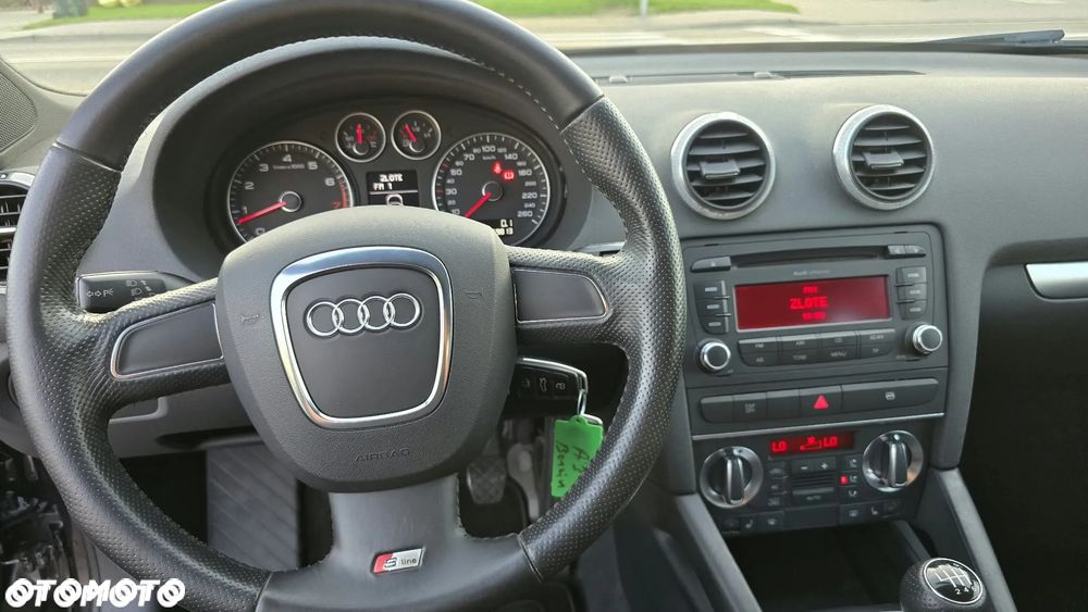 Audi A3 Sportback 1.4 TFSI S line Sportpaket - 24